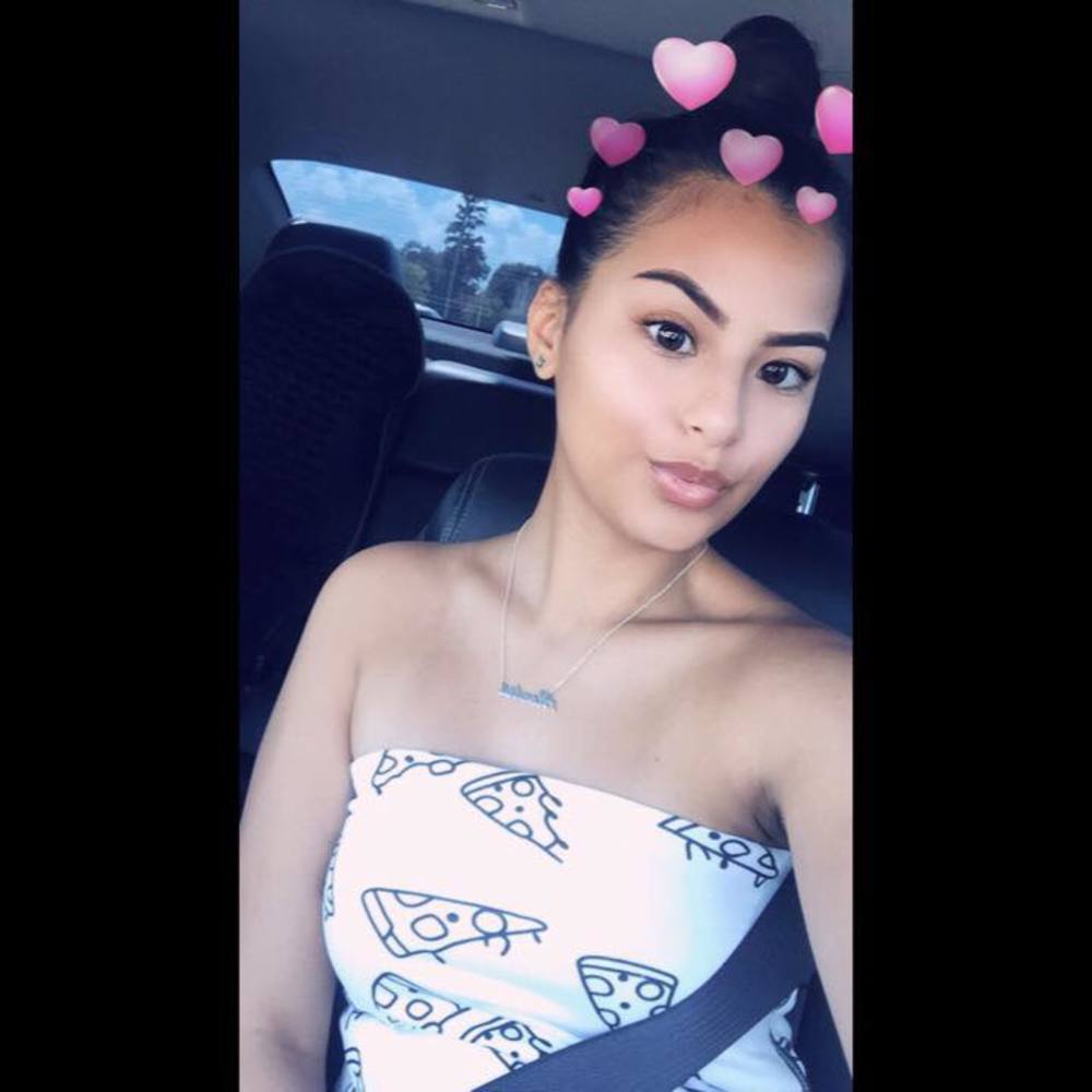 Meet your Posher, Alondra